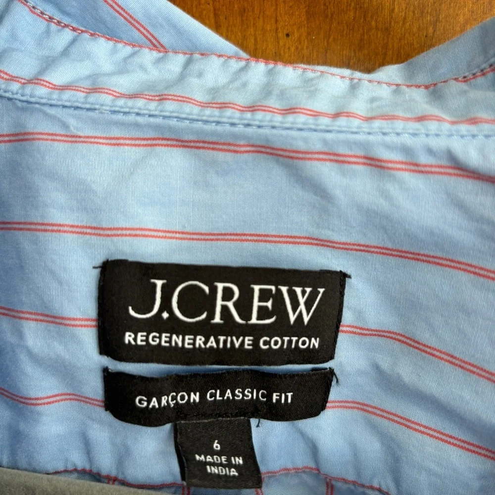 J. Crew Garçon Women’s Blue and red Striped Button Down Shirt size 6
